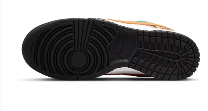 Women's Nike Dunk Low SE 'Safari Mix' - DN3866-100