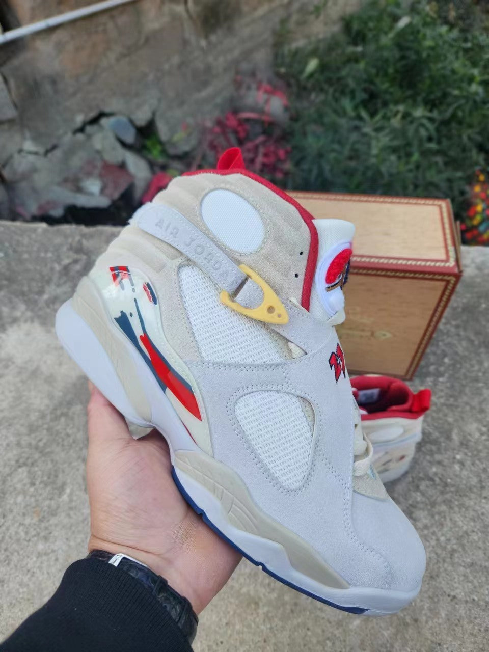 SoleFly x Air Jordan 8 "Mi Casa Es Su Casa" - White & Gold